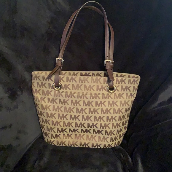 Handbags - MK Michael Kors signature brown canvas tote